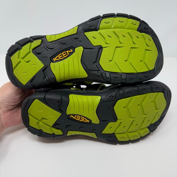 Keen Newport H2 Sandals Big Kids 6 Black Neon Green Hiking Sandals EUC - Picture 13 of 13